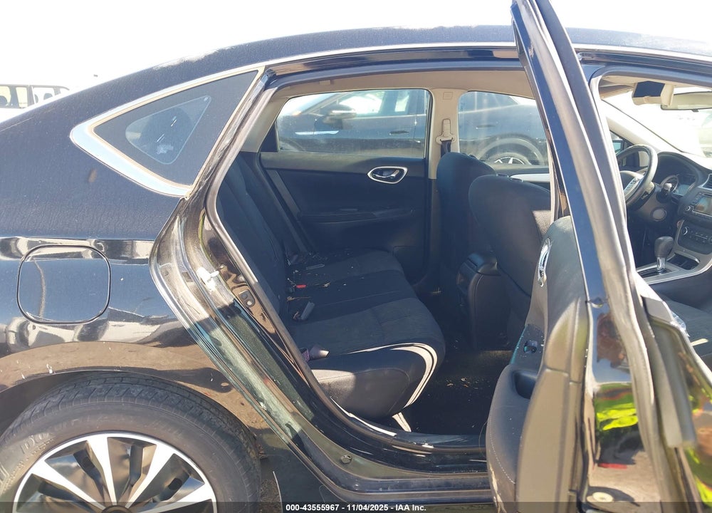 2015 NISSAN SENTRA SV VIN: 3N1AB7AP7FY300963