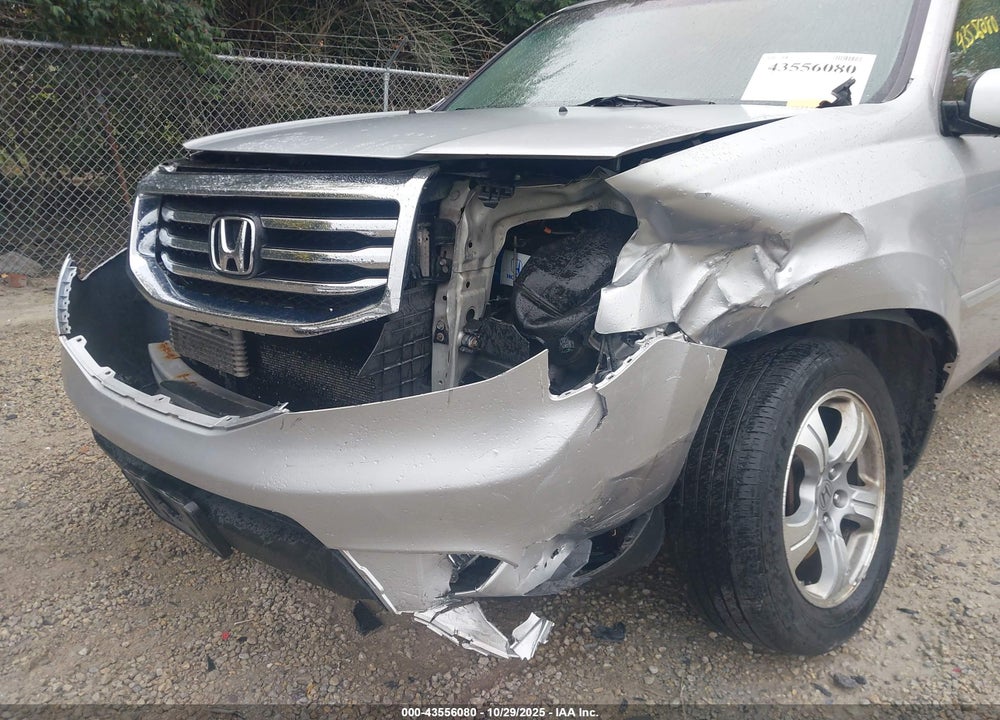 2012 HONDA PILOT VIN: 5FNYF4H56CB033762