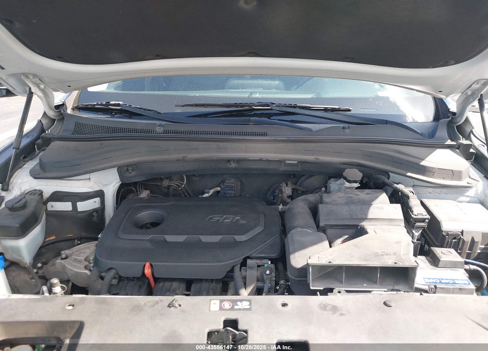 2019 HYUNDAI SANTA FE SE VIN: 5NMS23AD0KH127811