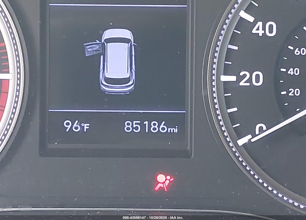 2019 HYUNDAI SANTA FE SE VIN: 5NMS23AD0KH127811
