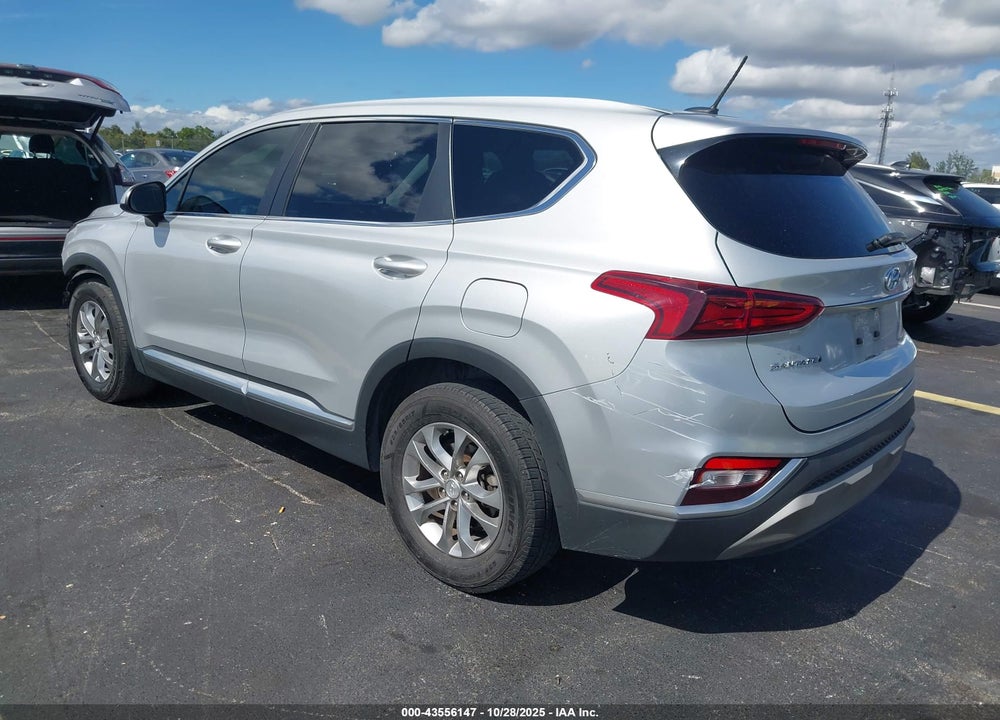 2019 HYUNDAI SANTA FE SE VIN: 5NMS23AD0KH127811