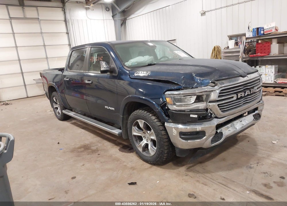 2019 RAM 1500 LAIE  4X4 5'7 BOX VIN: 1C6SRFJT1KN658644