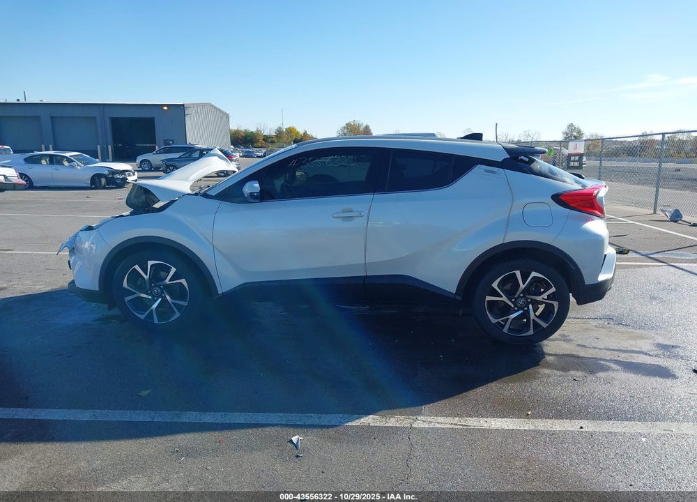 2019 TOYOTA C-HR LIMITED VIN: JTNKHMBX2K1020858