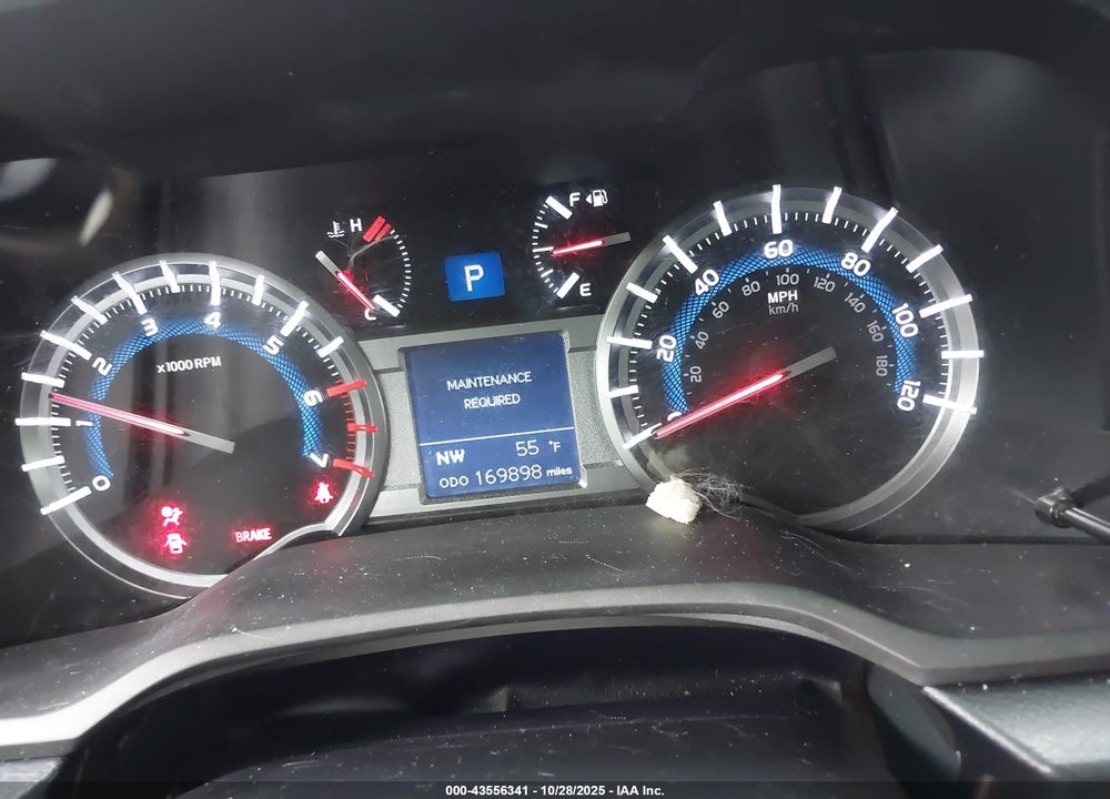 2018 TOYOTA 4RUNNER TRD OFF ROAD PREMIUM VIN: JTEBU5JR2J5557435