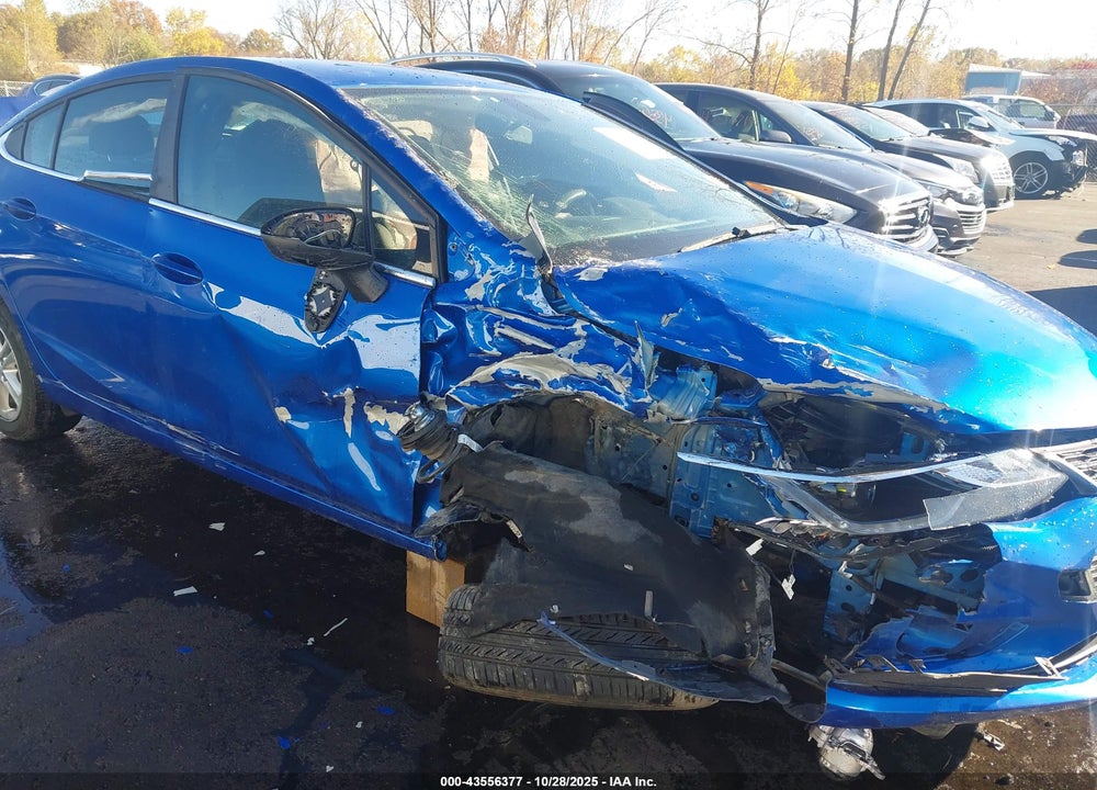 2017 CHEVROLET CRUZE VIN: 1G1BE5SM2H7257941
