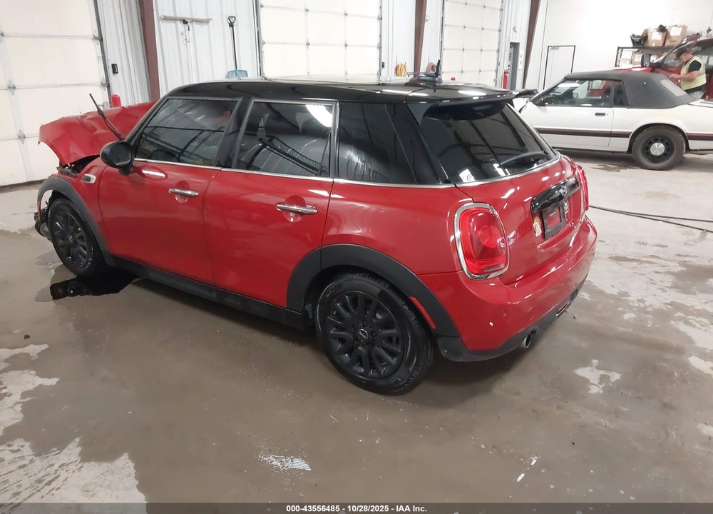 2016 MINI HARDTOP COOPER VIN: WMWXU1C53G2D09895