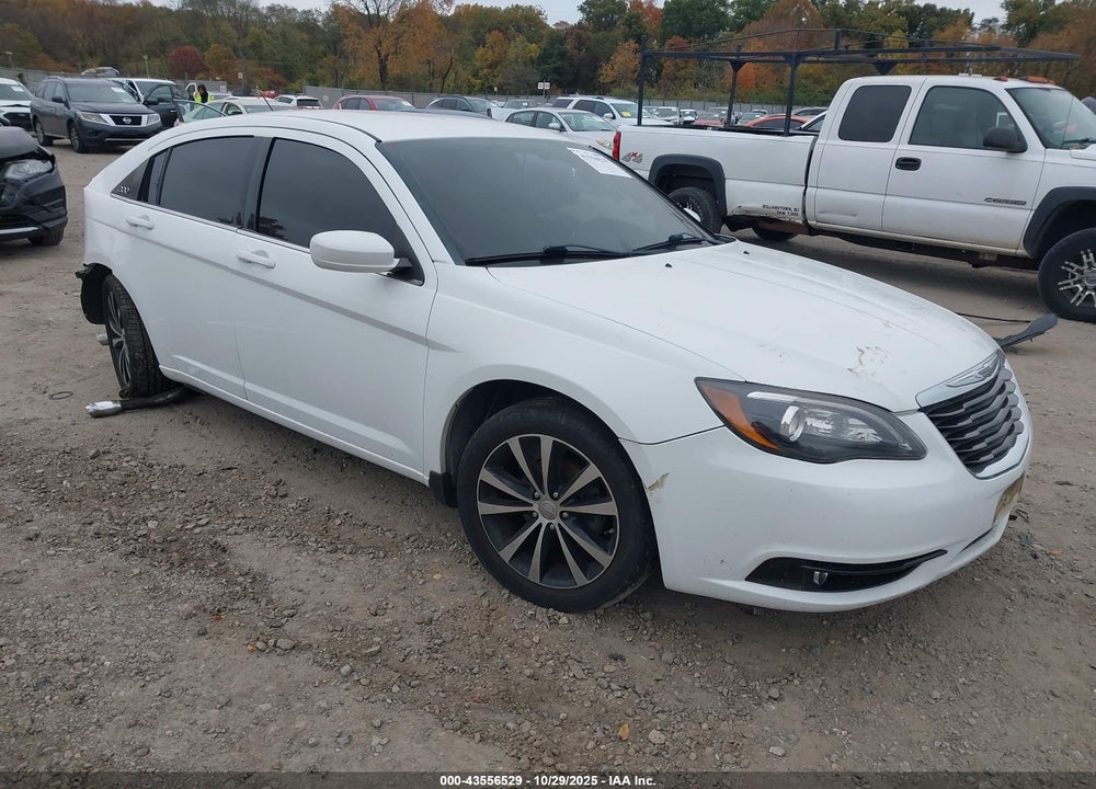 2012 CHRYSLER 200 TOURING VIN: 1C3CCBBG9CN302778