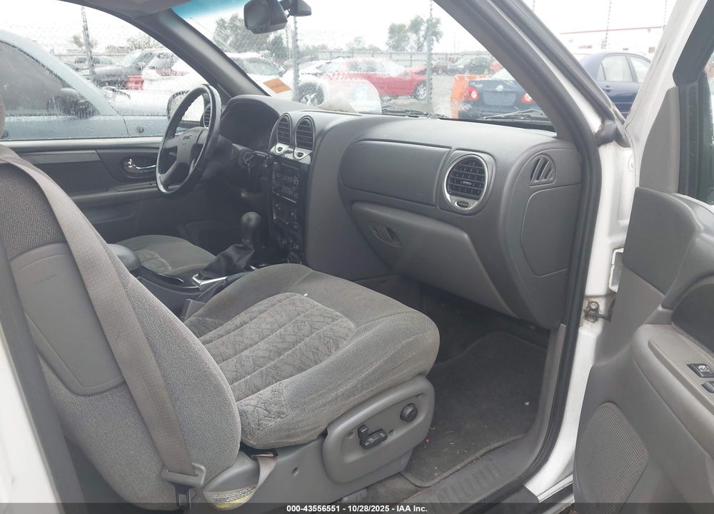 2002 GMC ENVOY SLE VIN: 1GKDS13S022467090