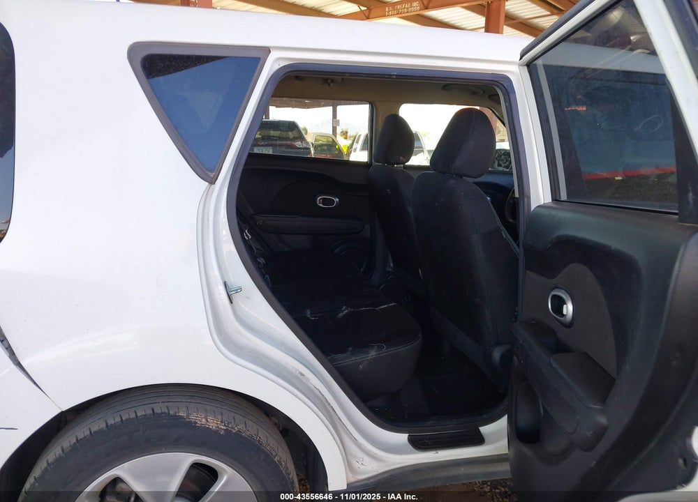 2016 KIA SOUL VIN: KNDJN2A2XG7867473