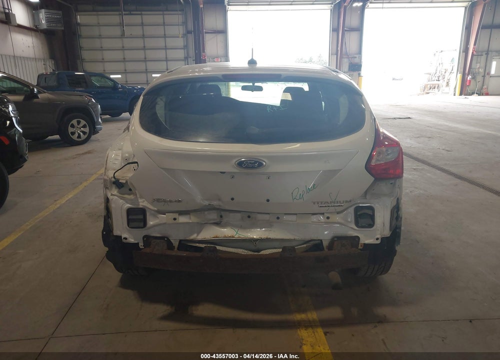 2013 FORD FOCUS TITANIUM VIN: 1FADP3N2XDL188920