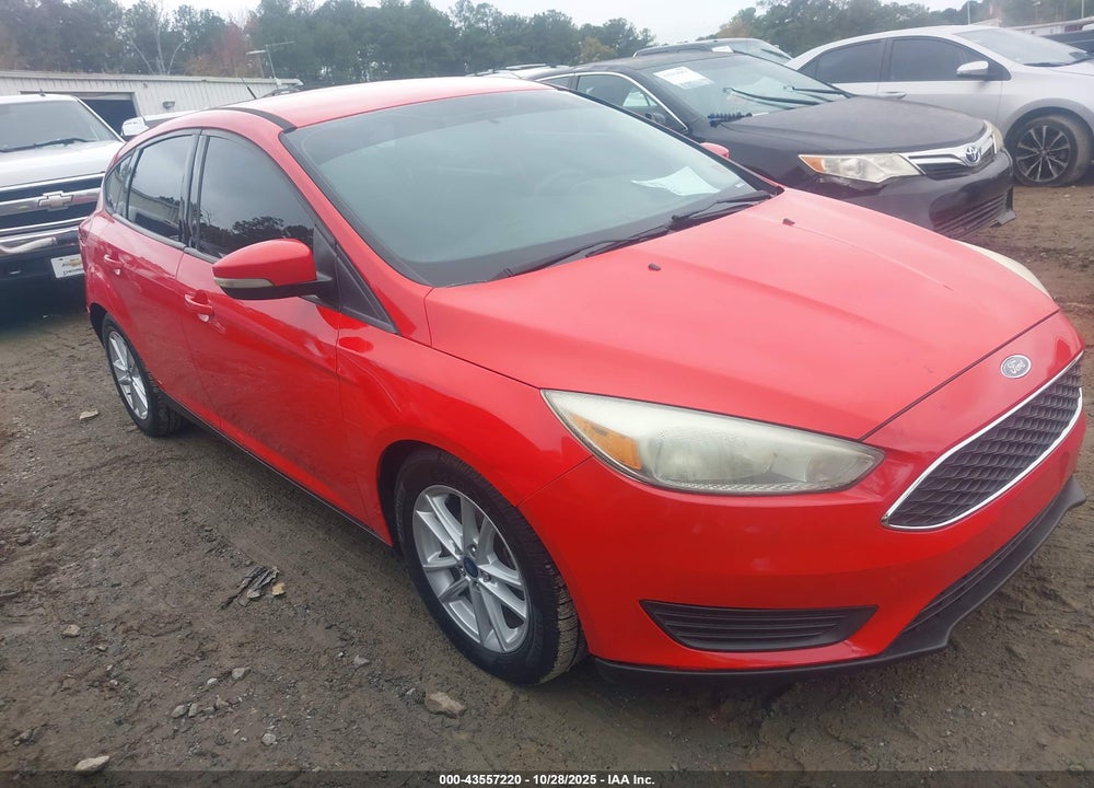 2015 FORD FOCUS SE VIN: 1FADP3K21FL232925