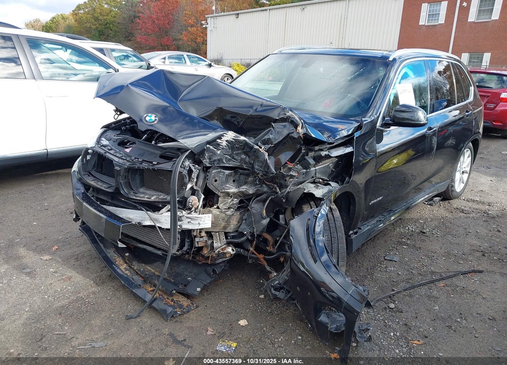 2015 BMW X5 VIN: 5UXKR0C50F0P05300