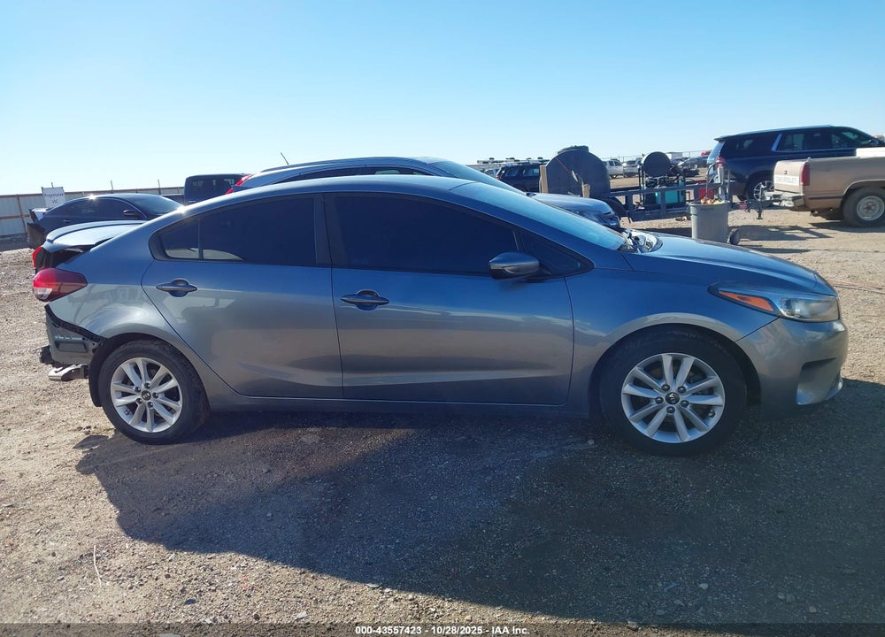 2017 KIA FORTE S VIN: 3KPFL4A78HE137212