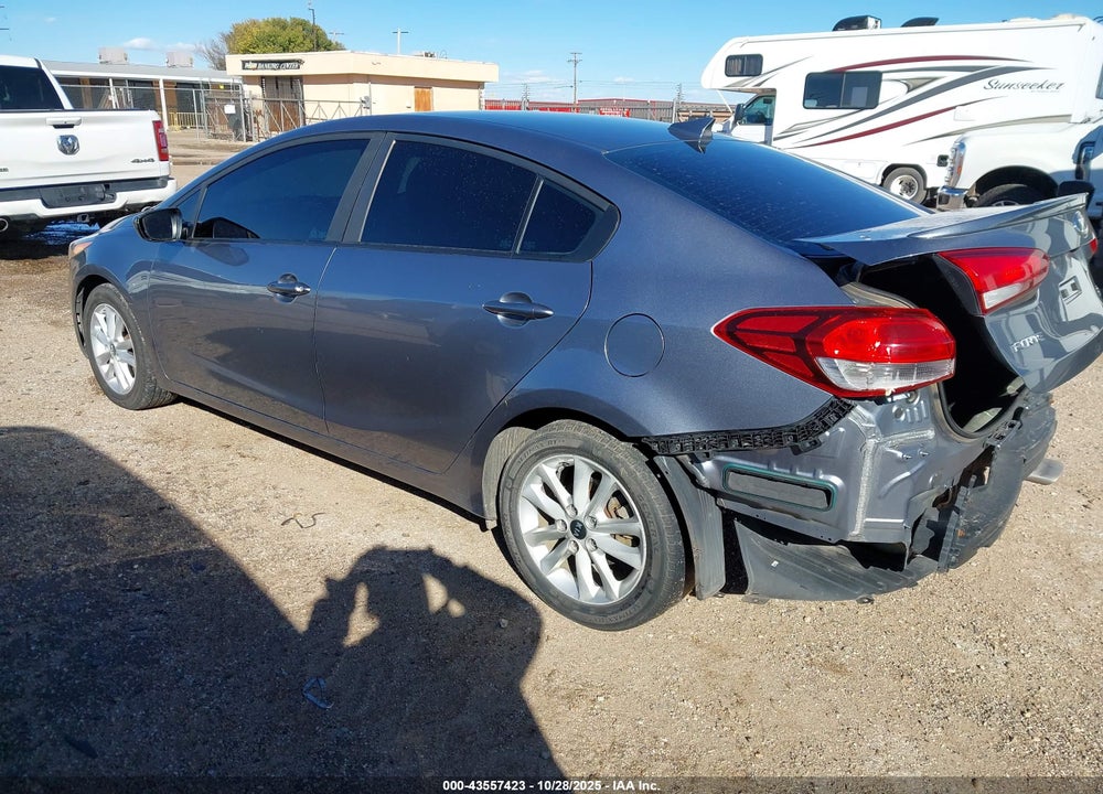 2017 KIA FORTE S VIN: 3KPFL4A78HE137212
