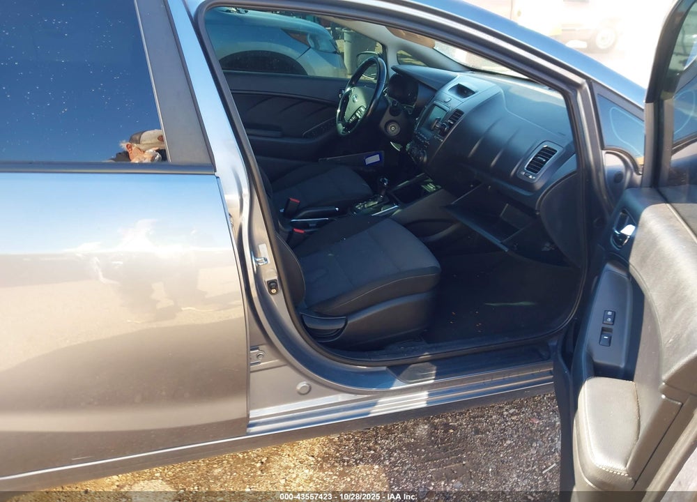 2017 KIA FORTE S VIN: 3KPFL4A78HE137212