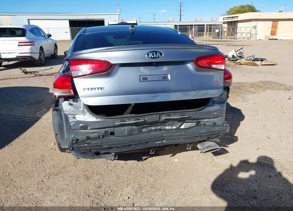 2017 KIA FORTE S VIN: 3KPFL4A78HE137212