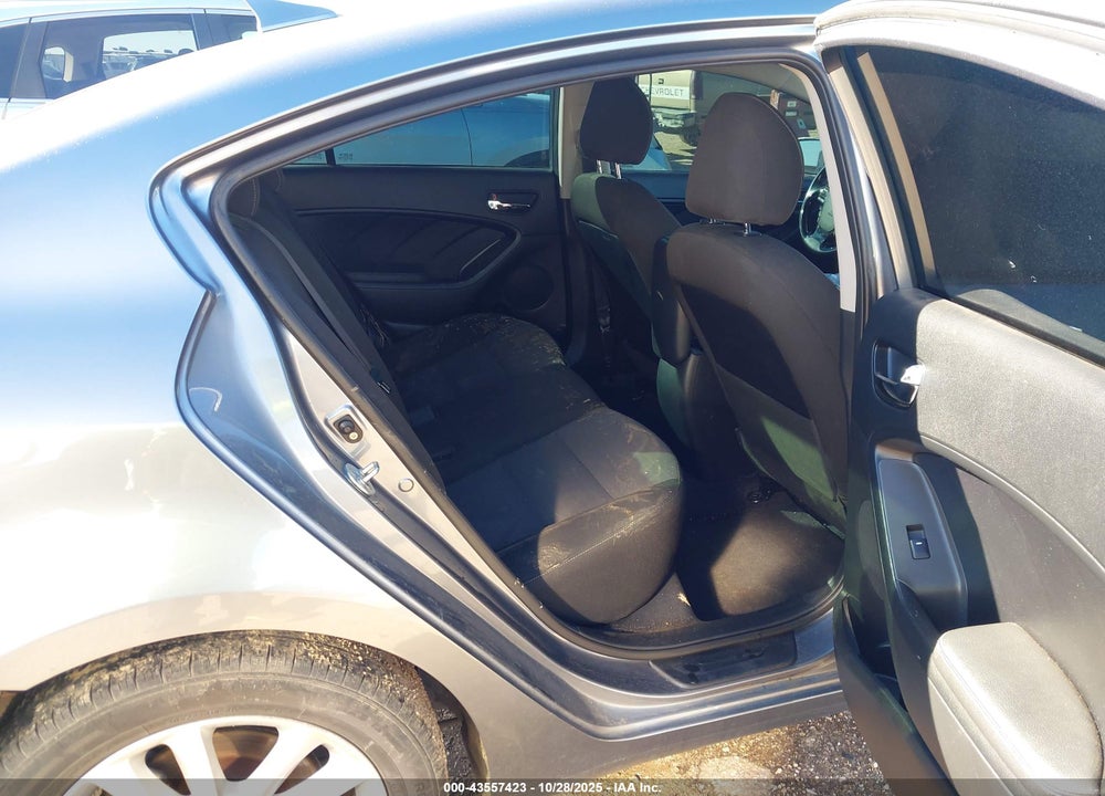 2017 KIA FORTE S VIN: 3KPFL4A78HE137212
