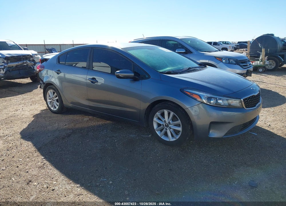 2017 KIA FORTE S VIN: 3KPFL4A78HE137212