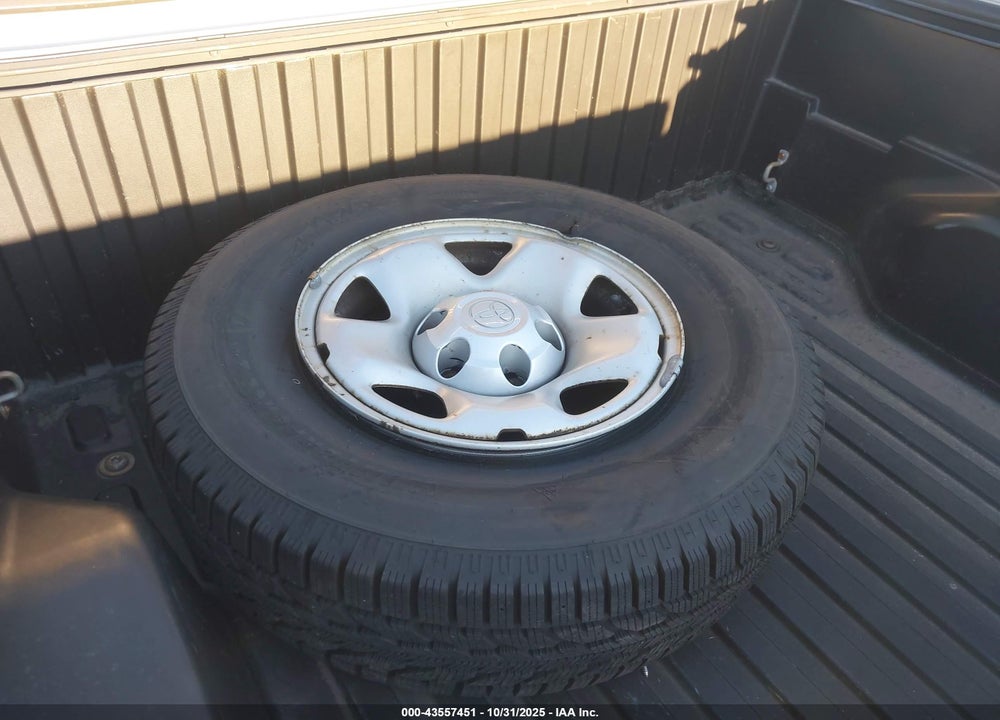 2015 TOYOTA TACOMA VIN: 5TFUX4EN2FX036832