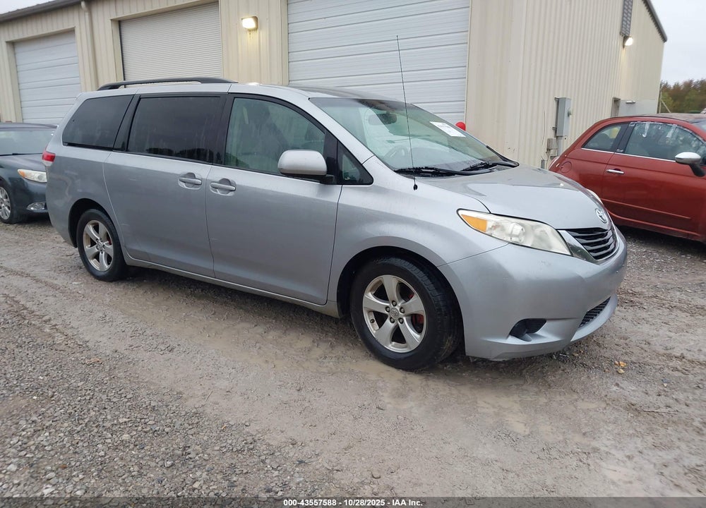 2011 TOYOTA SIENNA LE V6 VIN: 5TDKK3DCXBS029191