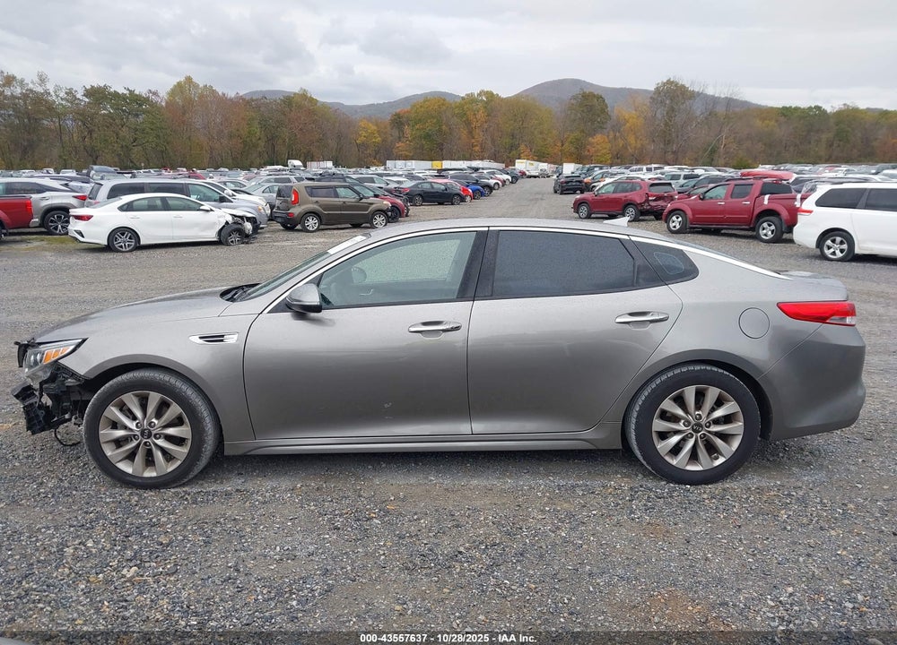 2016 KIA OPTIMA EX VIN: 5XXGU4L33GG041196
