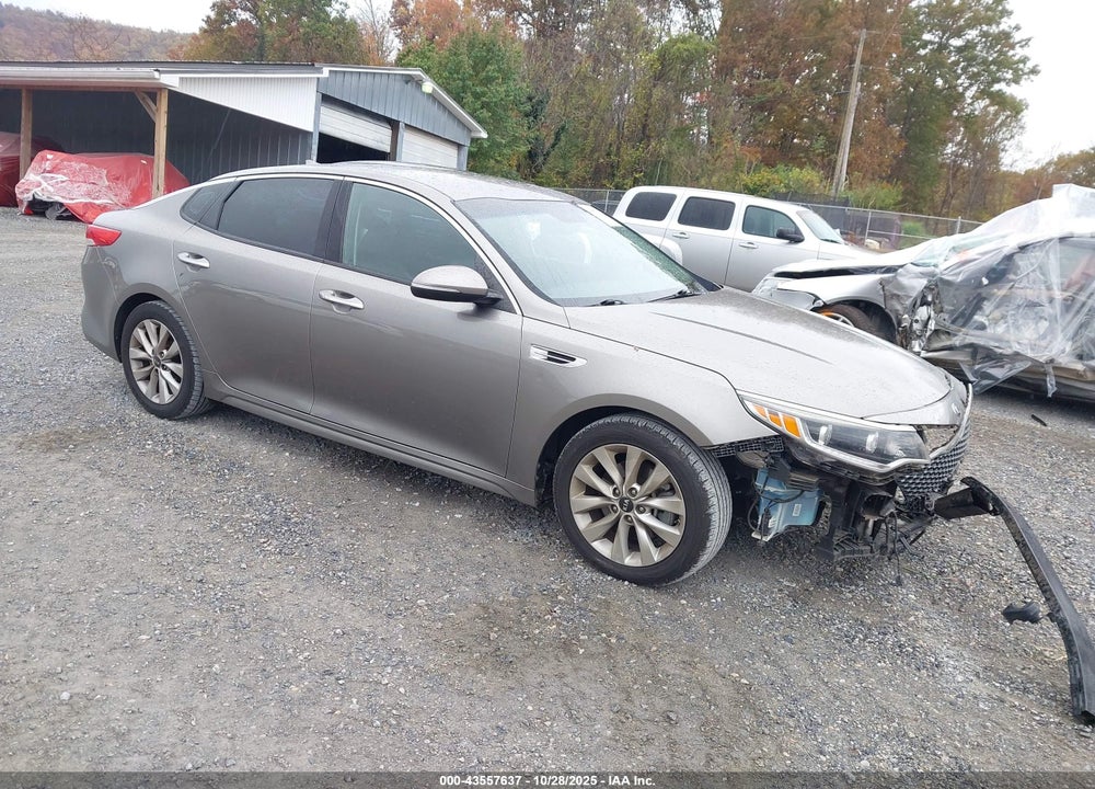 2016 KIA OPTIMA EX VIN: 5XXGU4L33GG041196