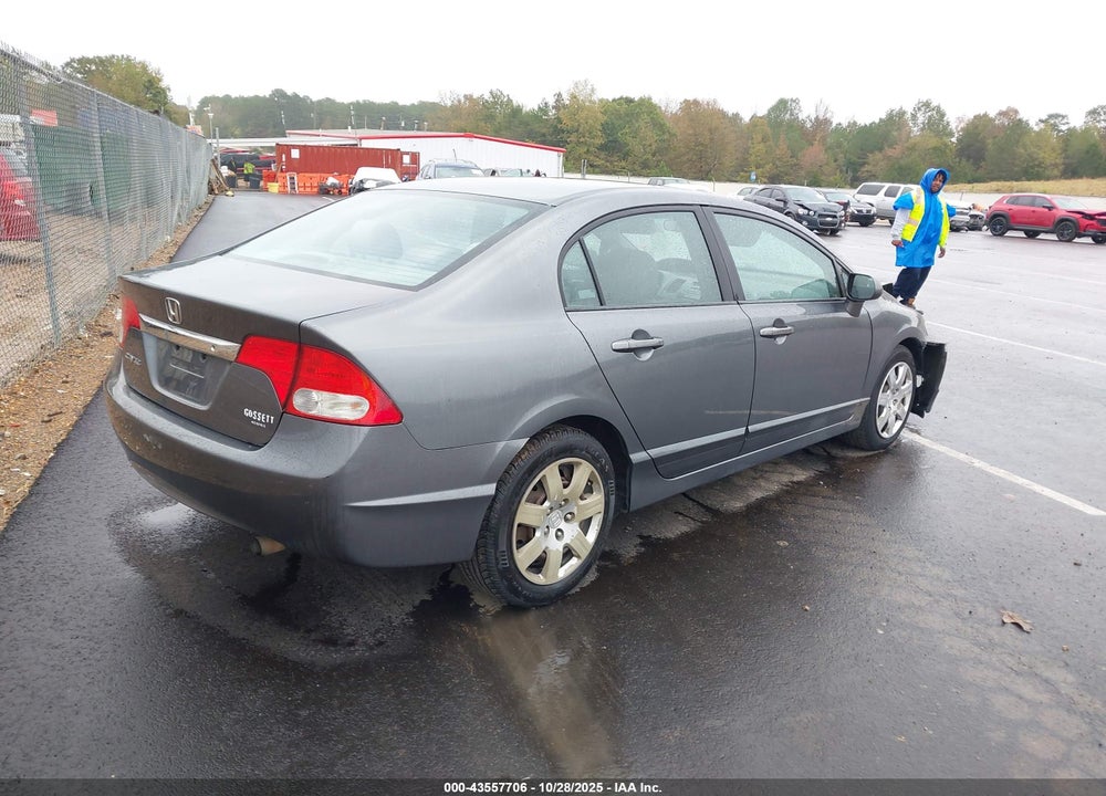 2011 HONDA CIVIC LX VIN: 19XFA1F52BE030241