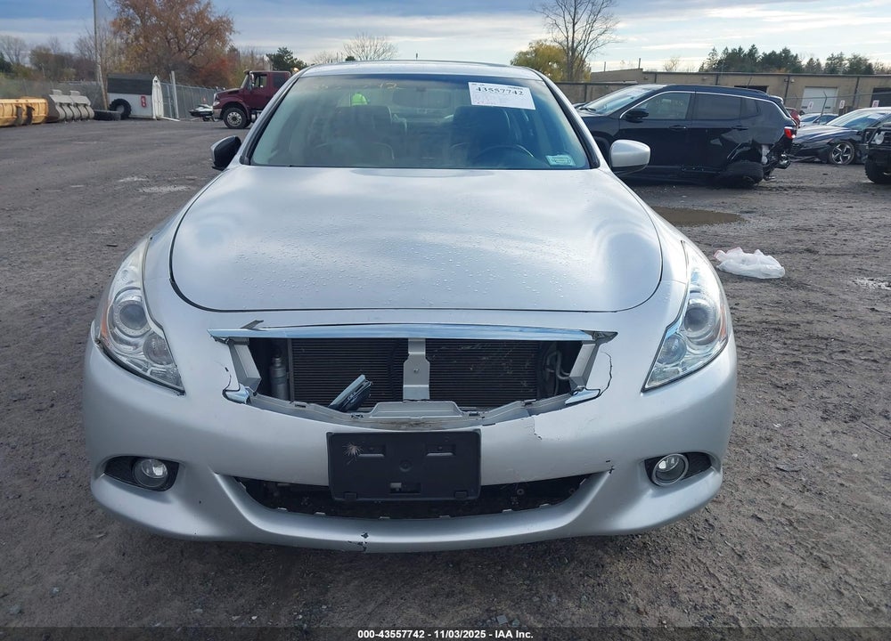2015 INFINITI Q40 VIN: JN1CV6ARXFM523495