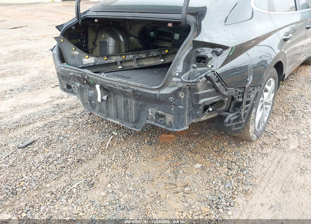 2020 HYUNDAI SONATA VIN: 5NPEF4JA5LH043579