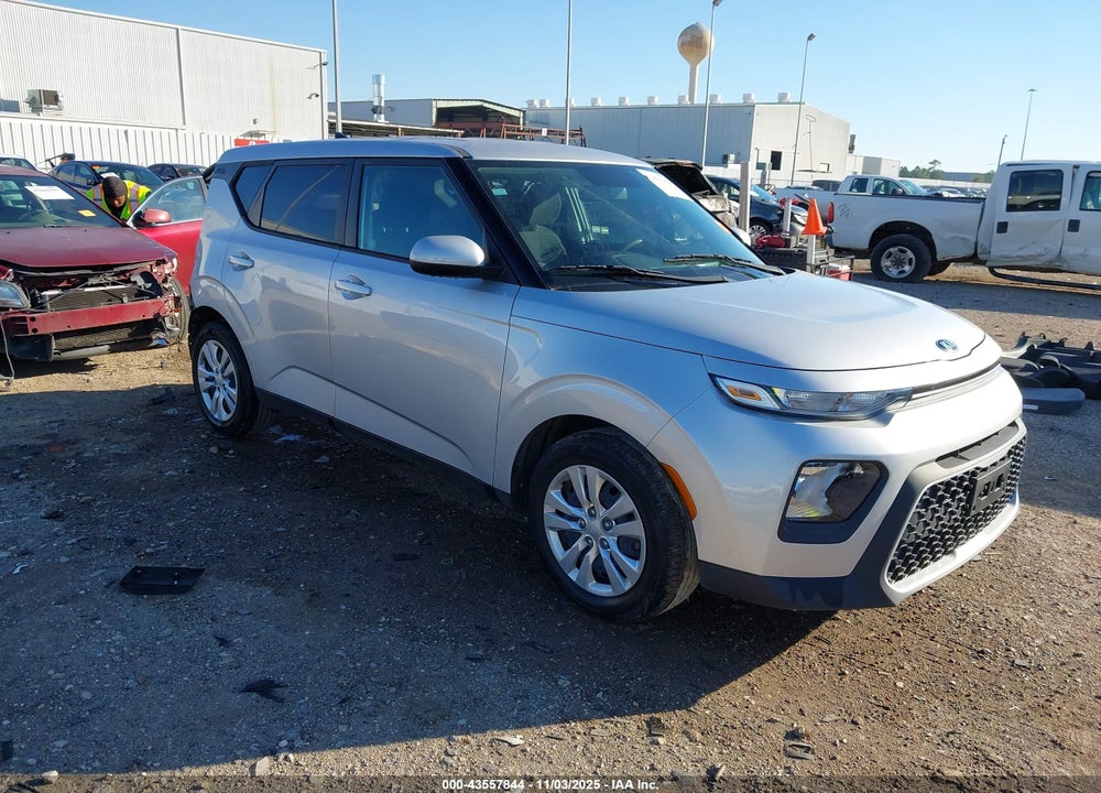 2020 KIA SOUL LX VIN: KNDJ23AUXL7715980