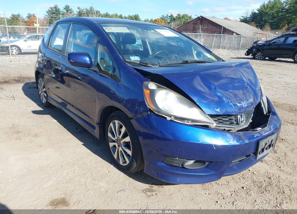 2012 HONDA FIT SPORT VIN: JHMGE8H67CC019847