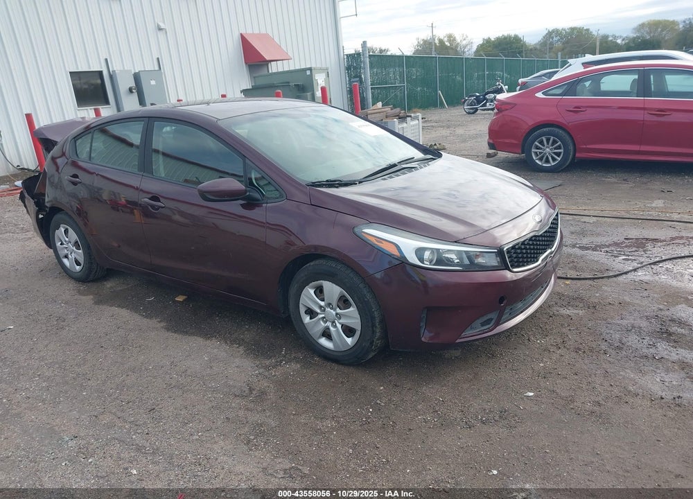 2017 KIA FORTE LX VIN: 3KPFK4A79HE084393