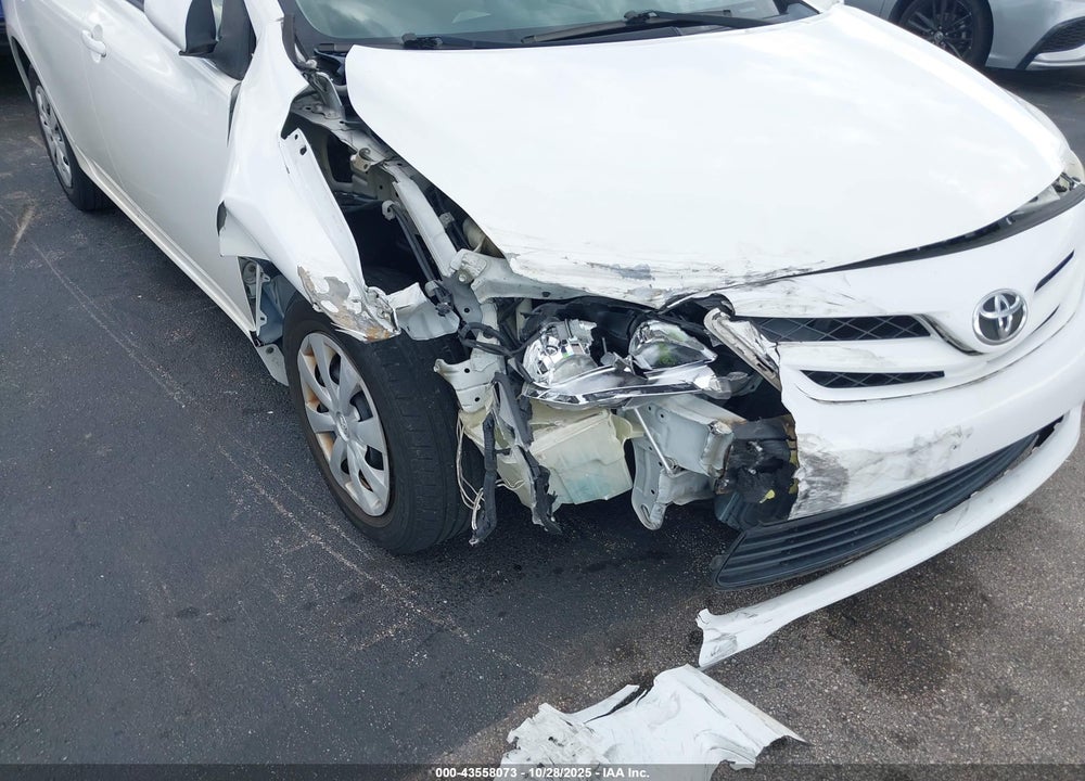 2013 TOYOTA COROLLA VIN: 5YFBU4EE8DP143556