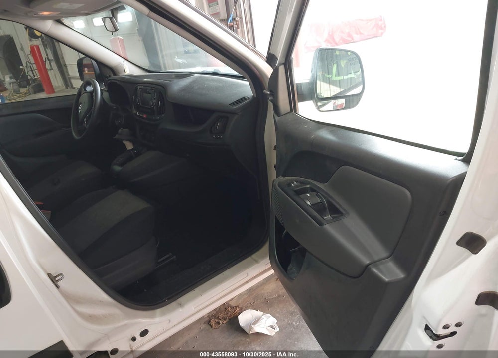 2022 RAM PROMASTER CITY CARGO VAN VIN: ZFBHRFAB7N6W35476