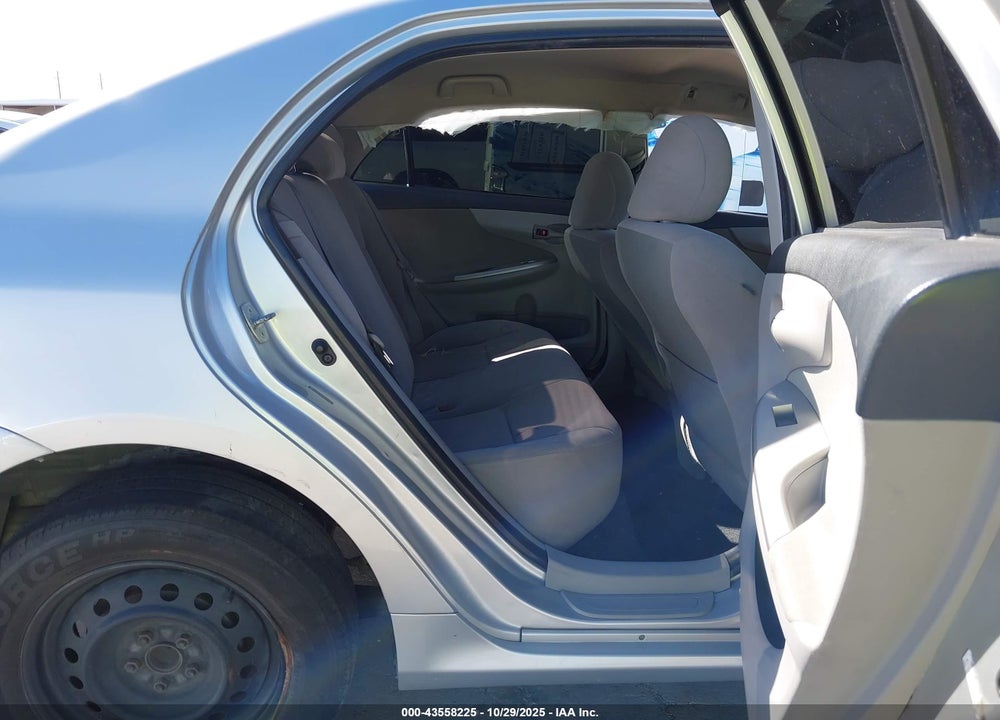 2011 TOYOTA COROLLA LE VIN: JTDBU4EE6BJ107740