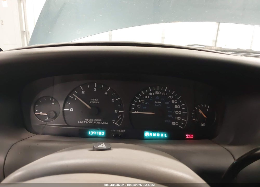 2000 CHRYSLER GRAND VOYAGER SE VIN: 2C4GJ44G8YR762973