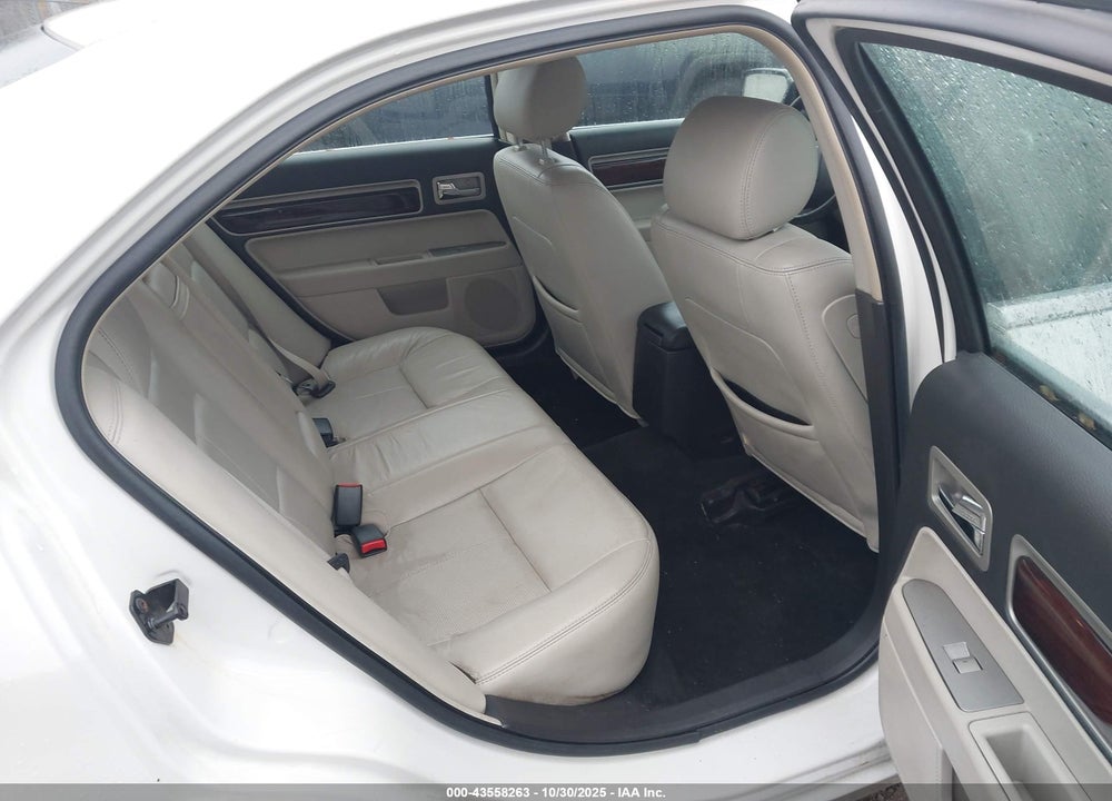 2008 LINCOLN MKZ VIN: 3LNHM28T08R640024