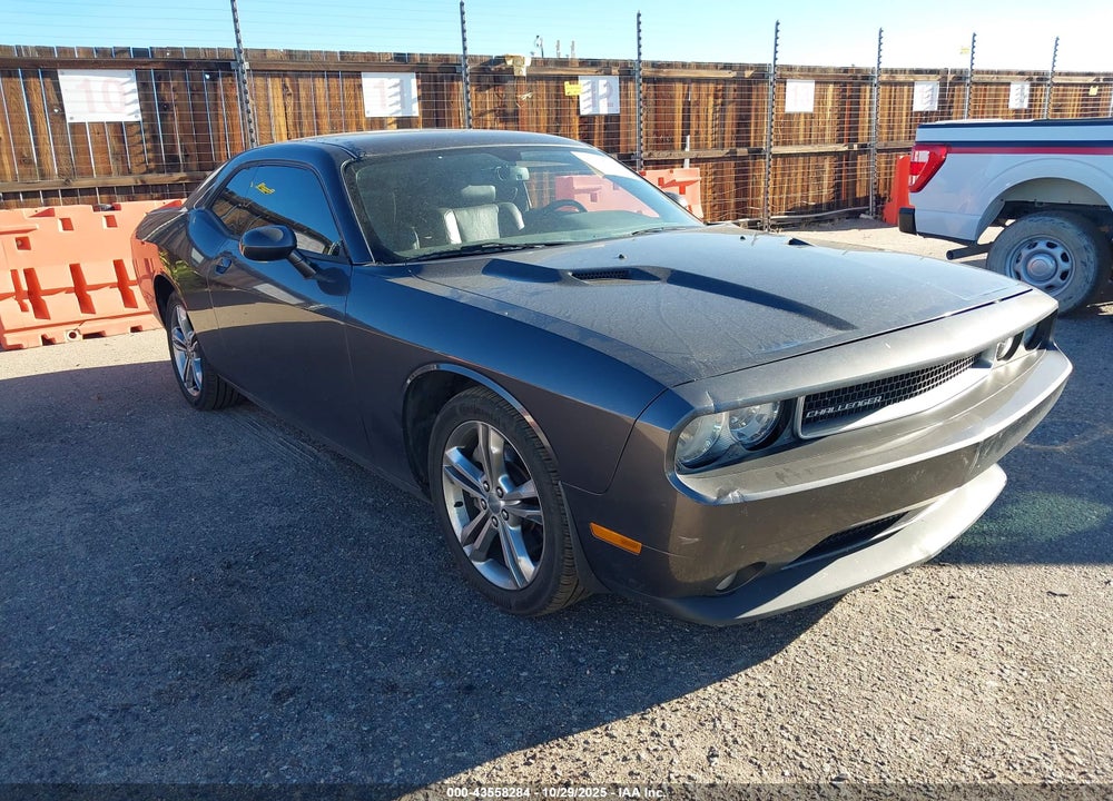 2013 DODGE CHALLENGER SXT PLUS VIN: 2C3CDYAG0DH651095