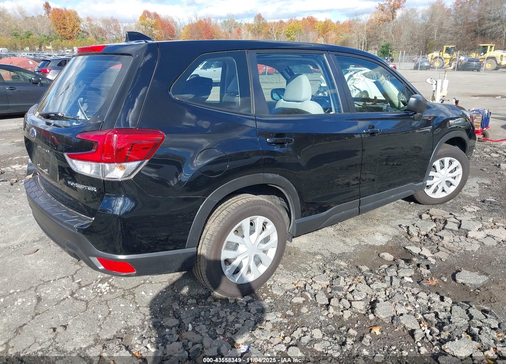 2021 SUBARU FORESTER VIN: JF2SKAACXMH463919