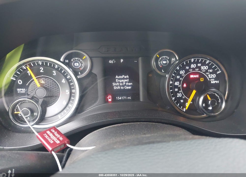 2019 RAM 1500 TRADESMAN 4X4 6'4 BOX VIN: 1C6SRFCT4KN580096