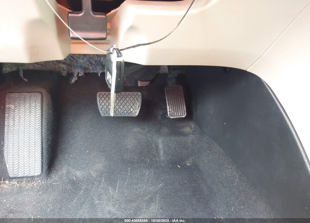 2013 HONDA ACCORD LX VIN: 1HGCR2F33DA230892