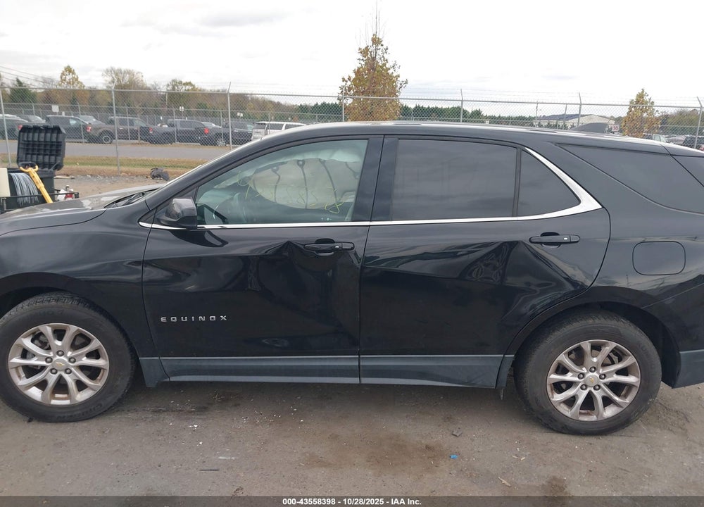 2018 CHEVROLET EQUINOX LT VIN: 2GNAXJEV8J6245445
