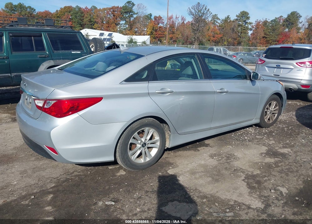 2014 HYUNDAI SONATA GLS VIN: 5NPEB4AC8EH897918