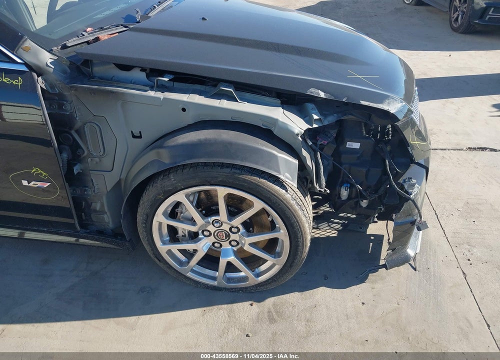 2010 CADILLAC CTS-V VIN: 1G6DV5EP0A0132430