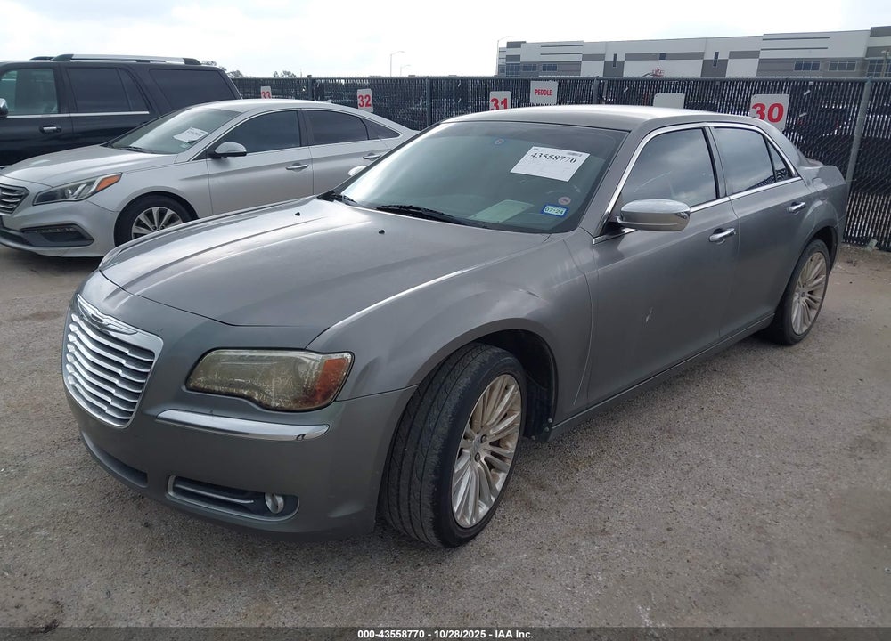 2011 CHRYSLER 300 LIMITED VIN: 2C3CA5CG9BH592100