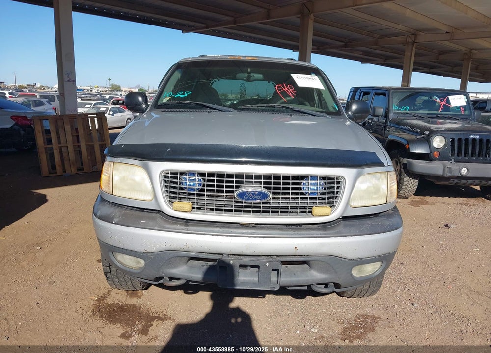2001 FORD EXPEDITION XLT VIN: 1FMPU16L71LB01669