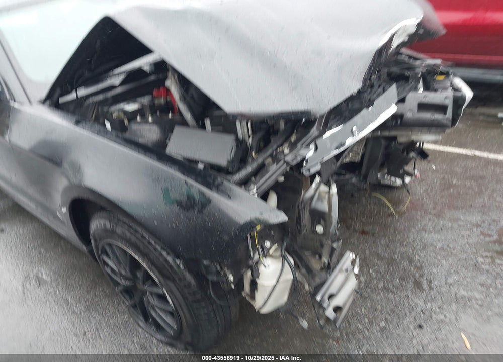 2014 FORD MUSTANG V6 VIN: 1ZVBP8AM7E5323859