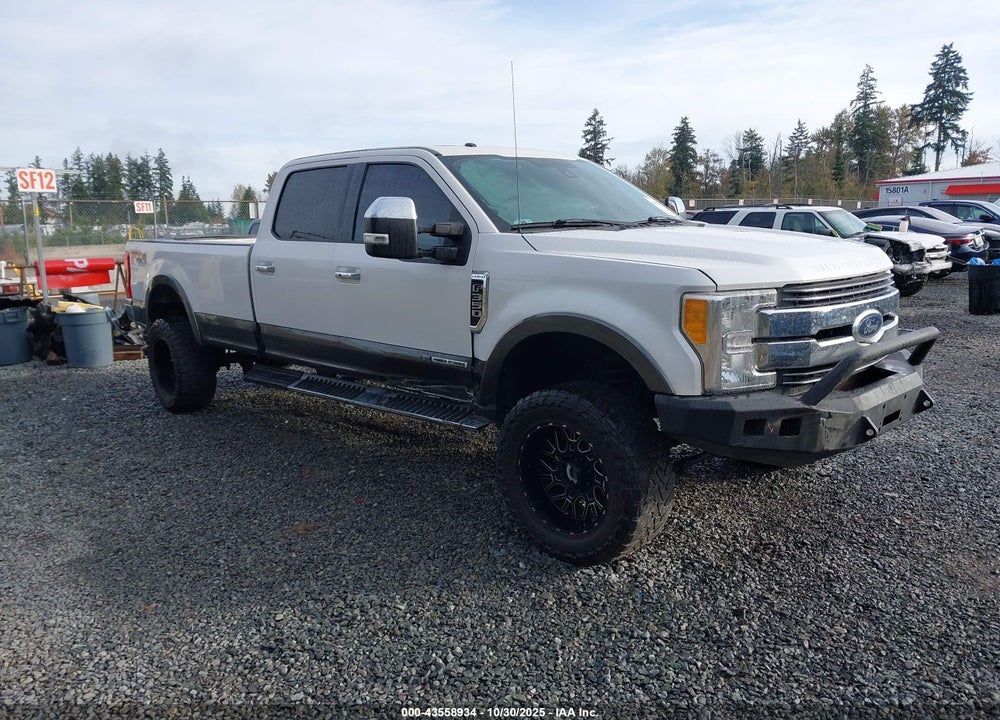 2017 FORD F-350 LARIAT VIN: 1FT8W3BT0HED52035