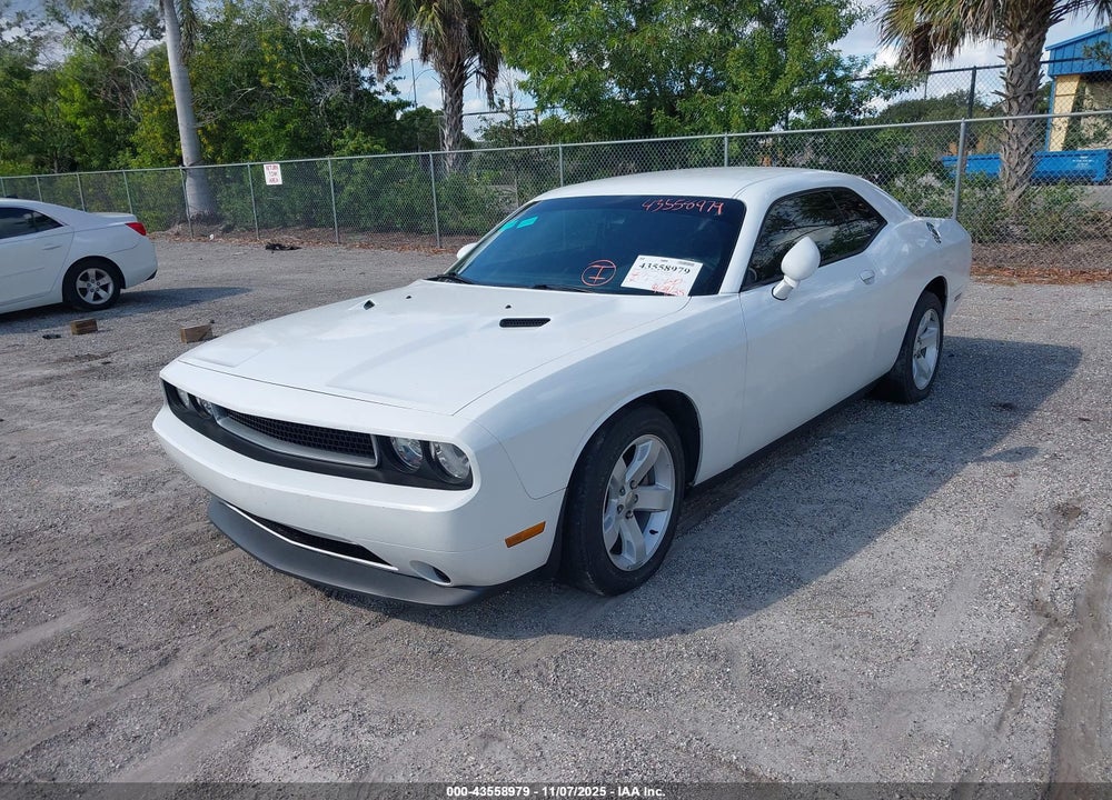 2013 DODGE CHALLENGER SXT VIN: 2C3CDYAG5DH693813