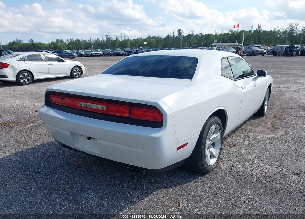 2013 DODGE CHALLENGER SXT VIN: 2C3CDYAG5DH693813